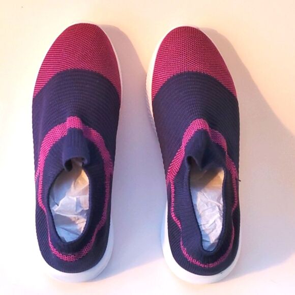 NWT DELIC8 SLIP ON SNEAKERS/KICKS PURPLE BLUE SIZE 8 (RUN SMALL) - Picture 3 of 6